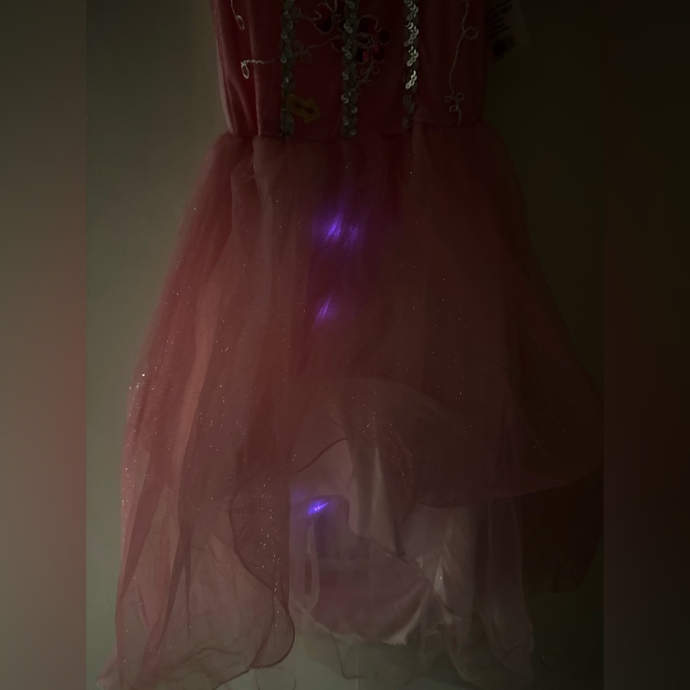 RUBIES Pretty Pink Set Princess Bella Princesa Rosada Lights Up Sz M 8-10 - Picture 9 of 13